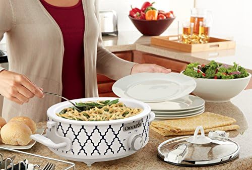 Crock-Pot 2.5 Quart Compact Casserole Slow Cooker - Choice 813